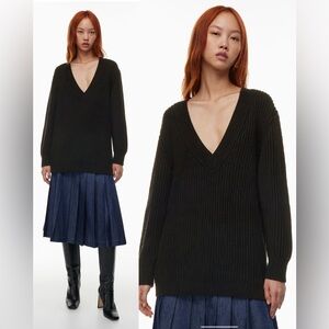 Aritzia Babaton Roger Sweater Long V-Neck Merino Wool , size XS Oversized